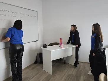 Lucru la tablă în grupă mică